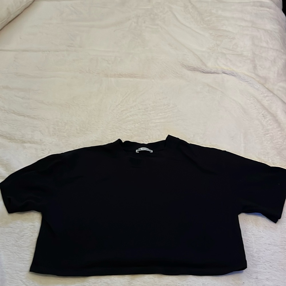 Zara crop top T-shirt